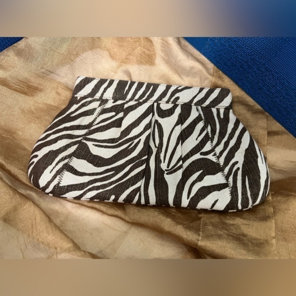 Style & Co small clutch